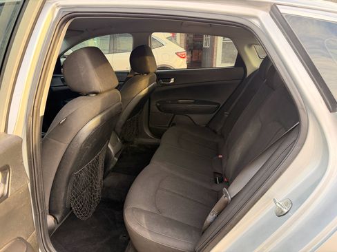 Used 2020 Kia Optima LX image 15