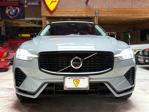 Used 2024 Volvo XC60 T8 Core AWD/4WD image 7