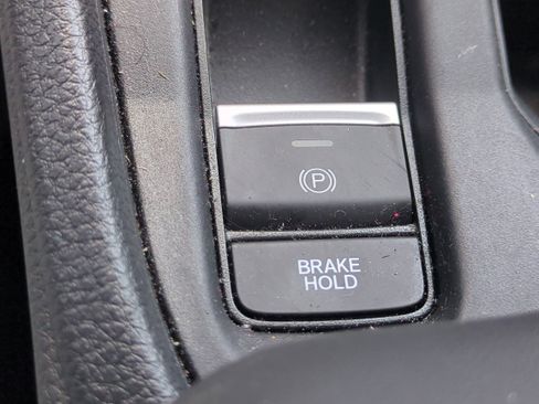 Used 2025 Honda Accord LX image 22