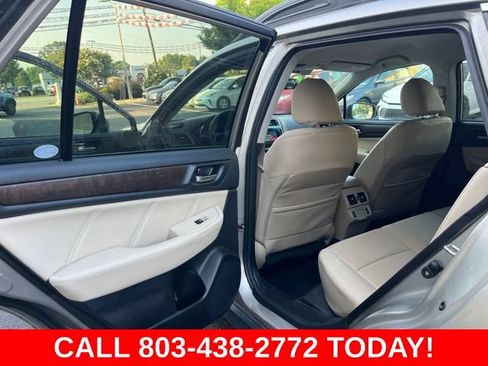 Used 2019 Subaru Outback 2.5i Limited AWD/4WD image 10