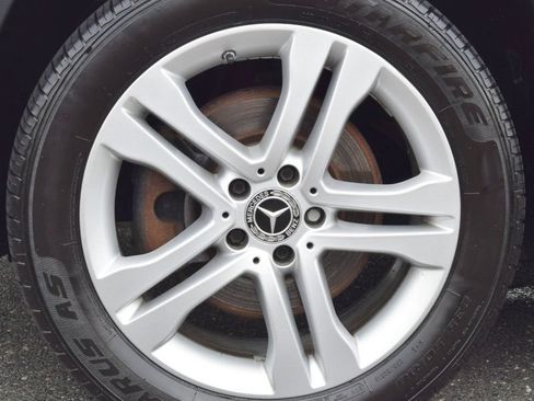 Used 2018 Mercedes-Benz GLA 250 image 37
