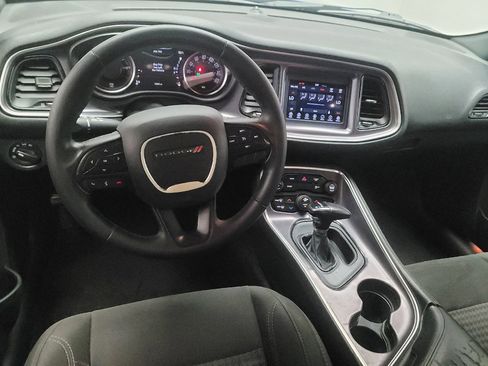 Used 2018 Dodge Challenger SXT RWD image 22