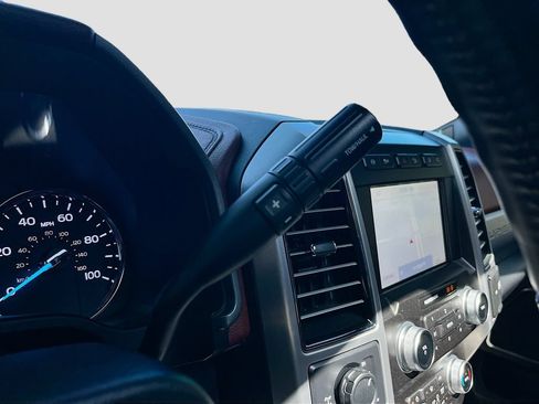 Used 2019 Ford F350 Platinum w/ Platinum Ultimate Package AWD/4WD image 17