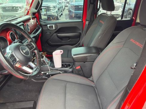 Used 2019 Jeep Wrangler Unlimited Rubicon AWD/4WD image 7