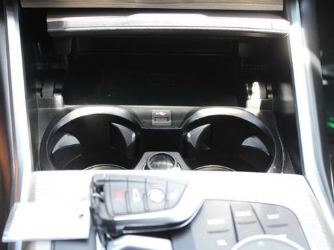 Used 2025 BMW 330i Sedan RWD image 39