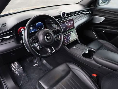 Used 2023 Maserati Grecale GT image 10