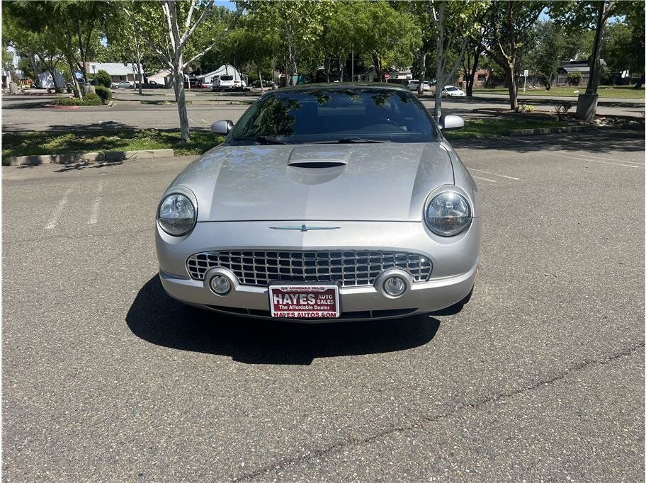 Used 2004 Ford Thunderbird RWD image 2