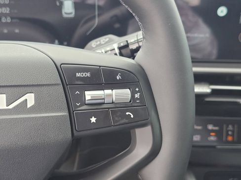 New 2026 Kia Sportage SX FWD image 33