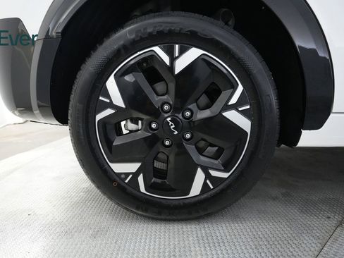 Used 2024 Kia Niro Wind FWD image 22