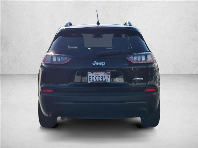 Used 2019 Jeep Cherokee Latitude w/ Popular Appearance Group FWD image 7