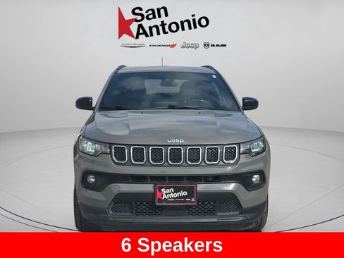 Certified 2024 Jeep Compass Latitude image 3