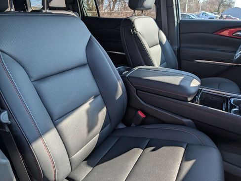 Used 2026 Chevrolet Traverse Z71 w/ Driver Confidence Package image 24