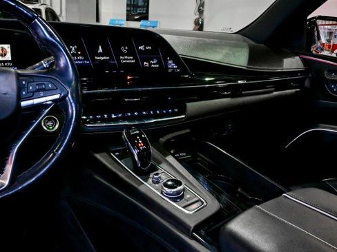 Used 2022 Cadillac Escalade ESV Sport image 14