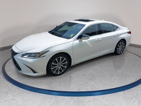 Used 2019 Lexus ES 300h w/ Premium Package FWD image 1