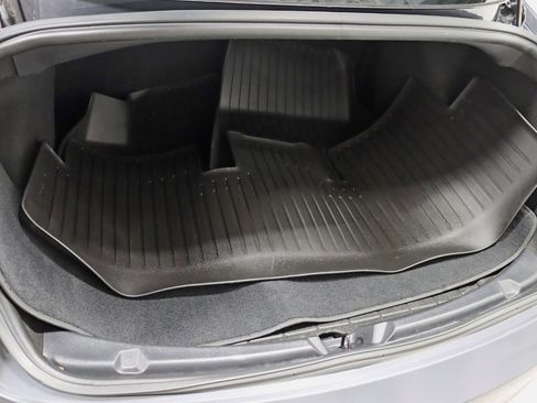 Used 2020 Tesla Model 3 Performance image 35