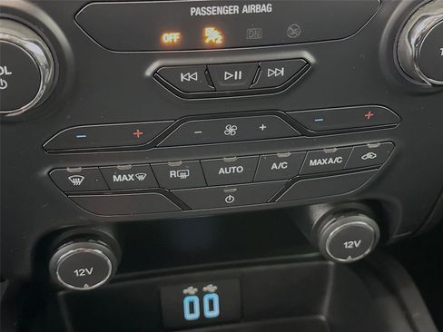 Used 2021 Ford Ranger XLT w/ Equipment Group 301A Mid AWD/4WD image 9