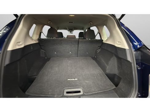 Used 2025 Nissan Rogue SV FWD image 22
