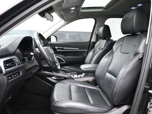 Used 2022 Kia Telluride S image 10