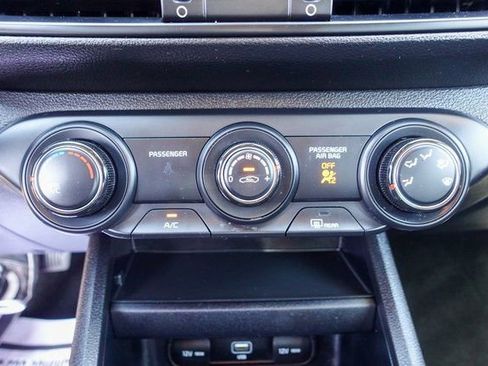 Used 2023 Kia Forte LXS w/ LXS Technology Package image 20