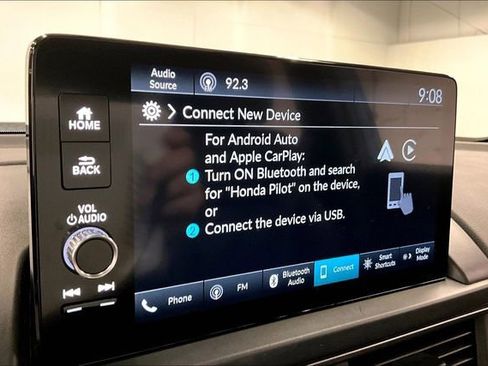 Used 2023 Honda Pilot TrailSport image 33