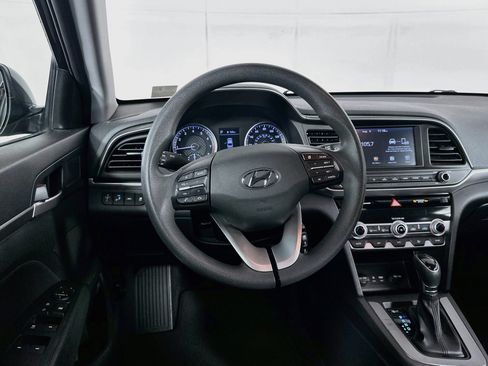 Used 2020 Hyundai Elantra SEL w/ Cargo Package (C1) FWD image 18