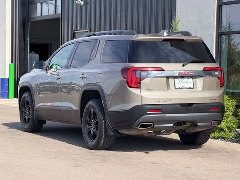 Used 2023 GMC Acadia AT4 AWD/4WD image 3