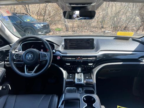 Used 2023 Acura MDX SH-AWD w/ Technology Package image 36