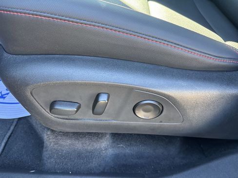 Used 2024 Chevrolet Traverse Z71 image 15