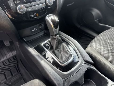 Used 2022 Nissan Rogue Sport SV image 20