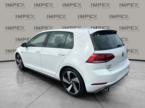 Used 2020 Volkswagen GTI SE image 3
