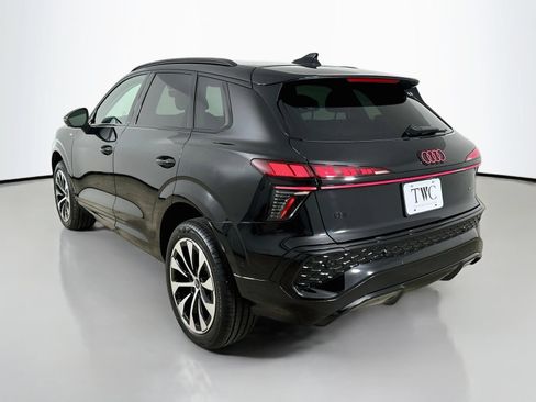 New 2026 Audi Q3 quattro 2.0T AWD/4WD image 7