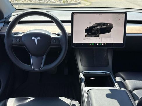 Used 2023 Tesla Model Y Long Range AWD/4WD image 8