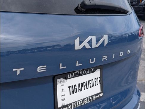 Used 2024 Kia Telluride S FWD image 23