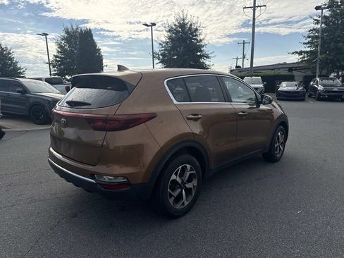 Used 2020 Kia Sportage LX AWD/4WD image 8