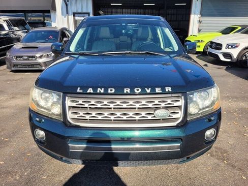 Used 2014 Land Rover LR2 image 14