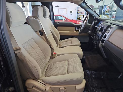 Used 2014 Ford F150 XLT w/ Equipment Group 302A Luxury image 16