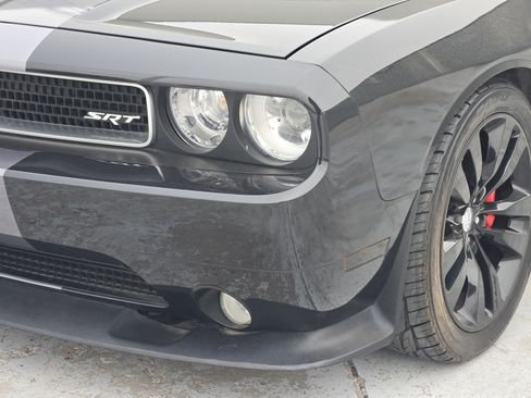 Used 2014 Dodge Challenger SRT8 image 10