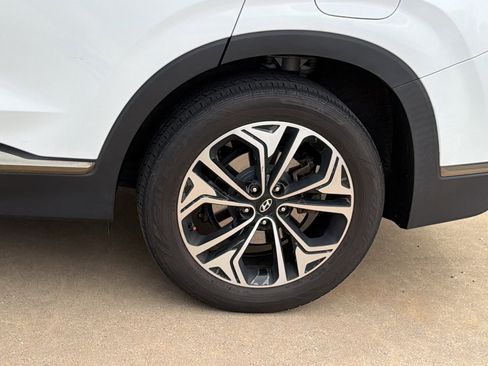 Used 2020 Hyundai Santa Fe Limited image 12