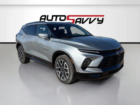 Used 2024 Chevrolet Blazer RS w/ Driver Confidence II Package AWD/4WD image 1