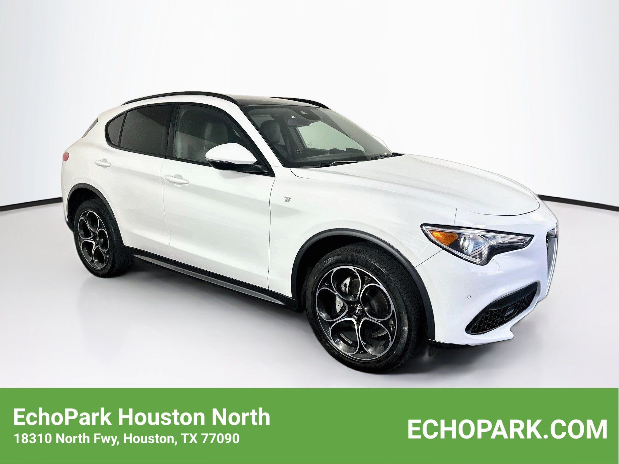 Used 2023 Alfa Romeo Stelvio Ti AWD/4WD image 1