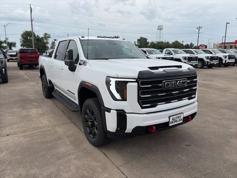New 2026 GMC Sierra 2500 AT4 w/ LPO, Black Badging Package AWD/4WD image 8