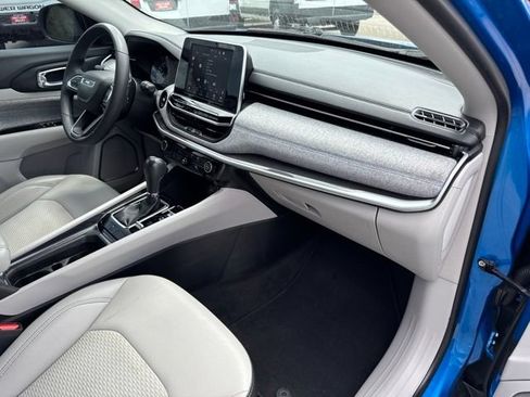 Certified 2022 Jeep Compass Latitude AWD/4WD image 15