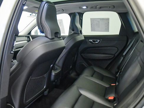 Certified 2023 Volvo XC60 B5 Core w/ Protection Package Premier image 20