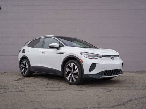 Used 2021 Volkswagen ID.4 Pro S w/ Gradient Package image 9