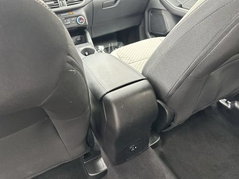 Used 2022 Ford Escape SE FWD image 23