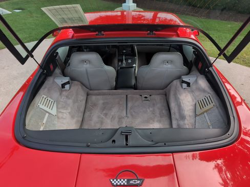 Used 1995 Chevrolet Corvette Coupe RWD image 26
