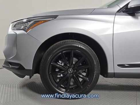 New 2026 Acura RDX SH-AWD image 10