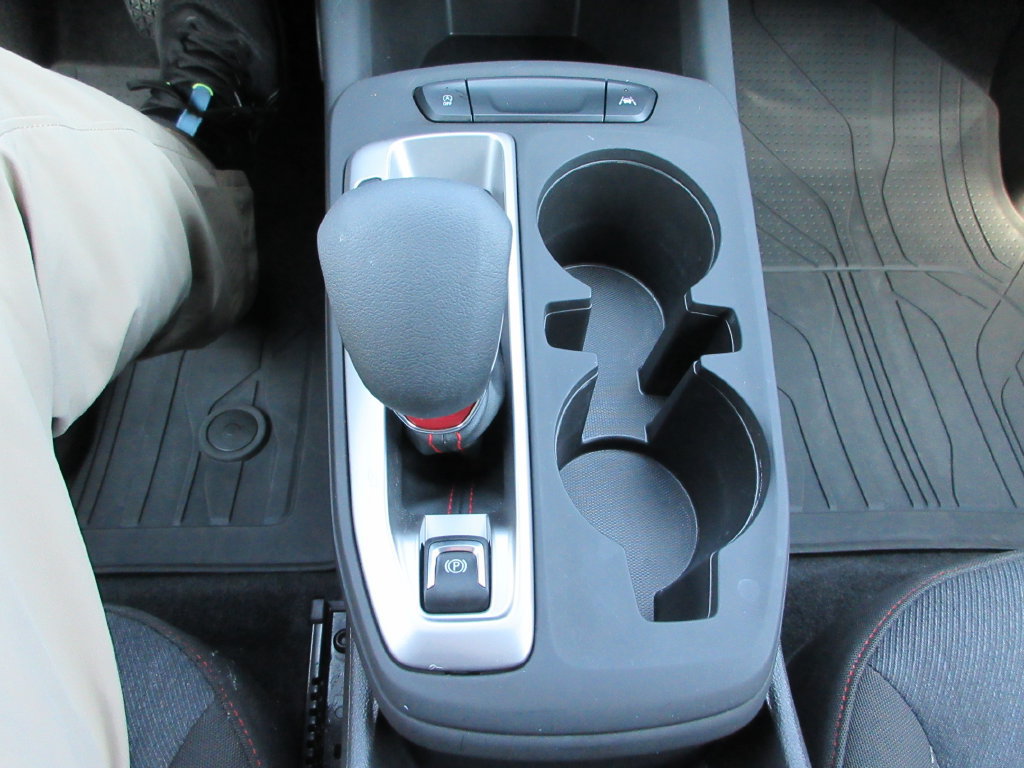 Certified 2024 Chevrolet Trax RS w/ Driver Confidence Package FWD image 28