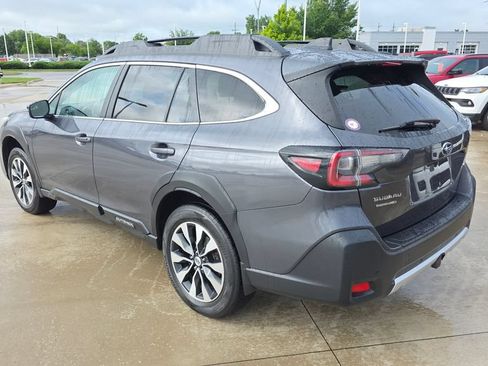 Used 2023 Subaru Outback Limited AWD/4WD image 3