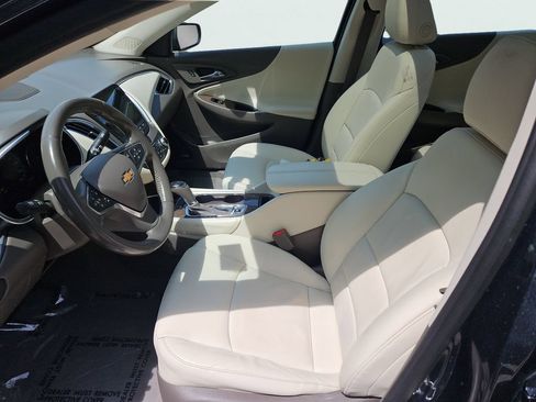 Used 2020 Chevrolet Malibu Premier FWD image 35